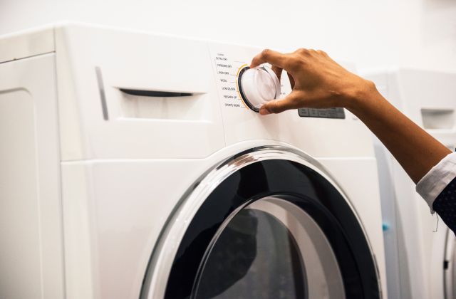 How to stage your laundry room  (1)
