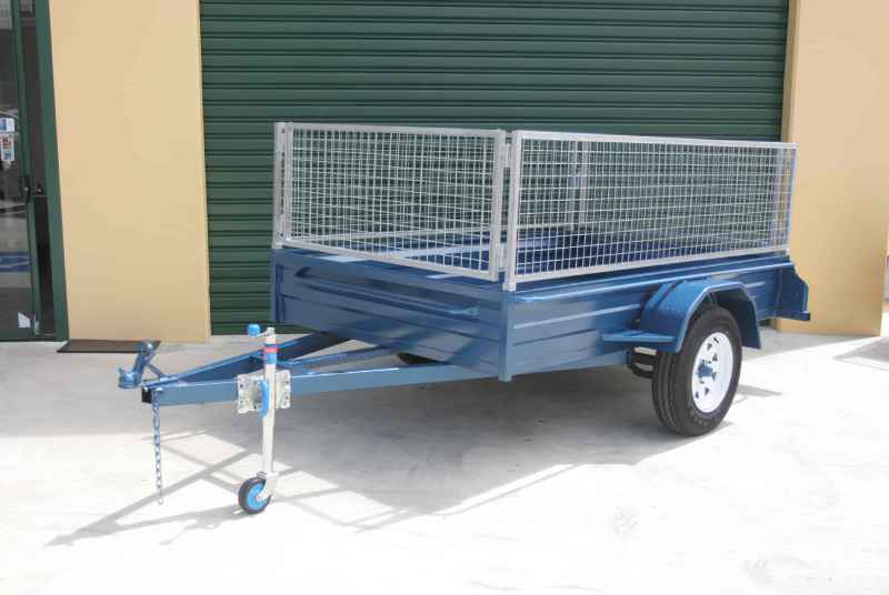 Heavy-Duty-Box-Trailers-With-Cage-1